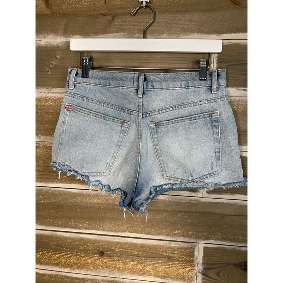 UO URBAN OUTFITTERS BDG MIDRISE ESSENTIAL JEAN DENIM SHORT CUTOFF SZ 27 - Picture 3 of 5